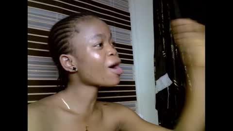 cherryxpussy online show from March 2025 07:45:02 PM