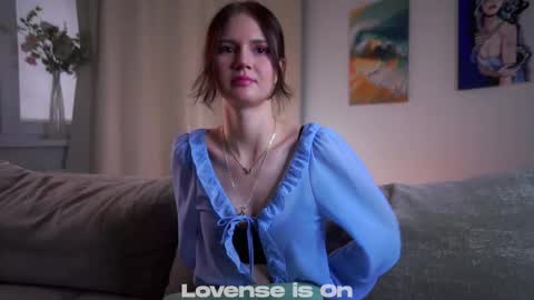 Leia online show from October 2025 02:48:01 AM