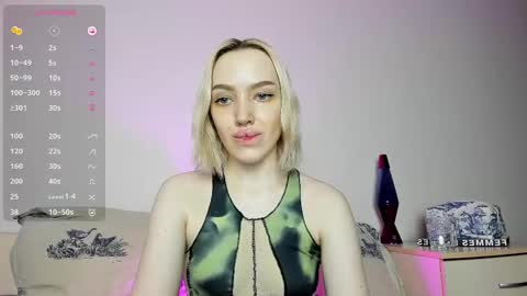 Cheryl online show from February 2025 10:09:01 PM