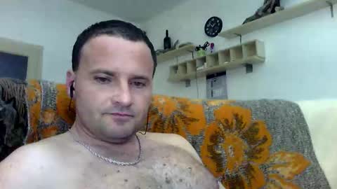 Snapshot of cheryloverboy chatting on October 2025 11:51:02 PM cheryloverboy online show from October 2025 11:51:02 PM
