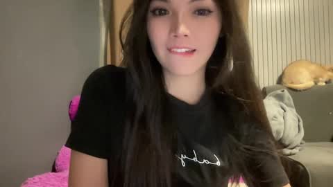 CHESKA not for free online show from December 2025 03:35:02 AM