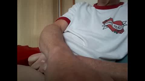 Snapshot of chevy69 chatting on February 2025 09:53:02 AM chevy69 online show from February 2025 09:53:02 AM