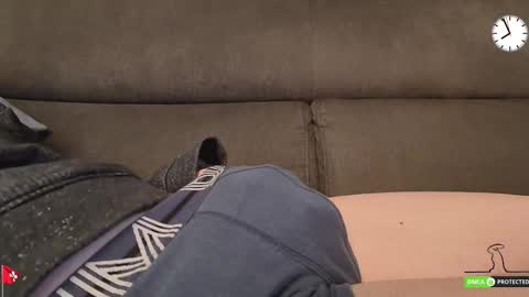 Snapshot of chezmonsieur_g chatting on March 2026 06:55:01 PM Grey online show from March 2026 06:55:01 PM