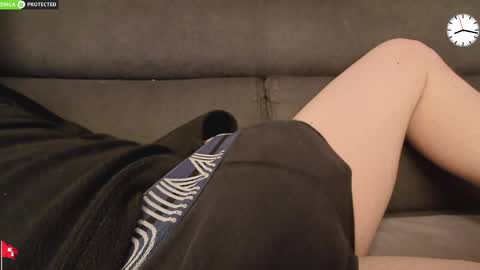 Snapshot of chezmonsieur_g chatting on April 2026 06:16:01 PM Grey online show from April 2026 06:16:01 PM