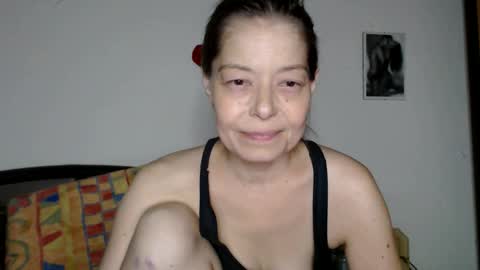 Snapshot of chiara177 chatting on October 2025 10:11:01 PM Chiara online show from October 2025 10:11:01 PM