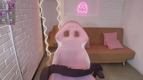 Chiara  online show from December 2024 07:28:01 AM