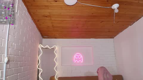 Chiara  online show from December 2024 10:32:01 AM