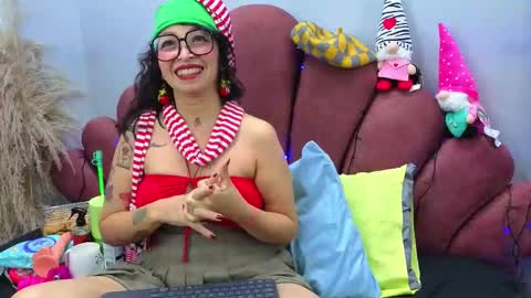 CHIARA online show from December 2025 12:47:02 PM