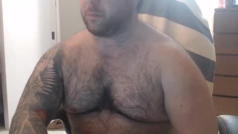 Snapshot of chicagoguy86 chatting on December 2025 05:02:01 AM Chicagoguy86 aka Benny Cooper online show from December 2025 05:02:01 AM