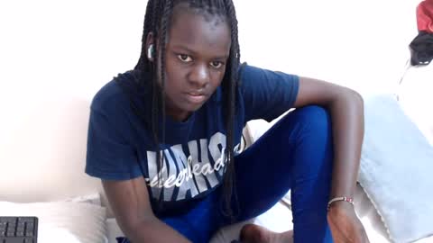 Snapshot of chichie_ chatting on July 2026 12:01:01 PM chichie_ online show from July 2026 12:01:01 PM