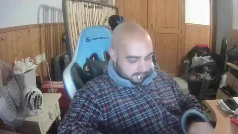 chicomallorca96 online show from January 2025 07:32:01 PM