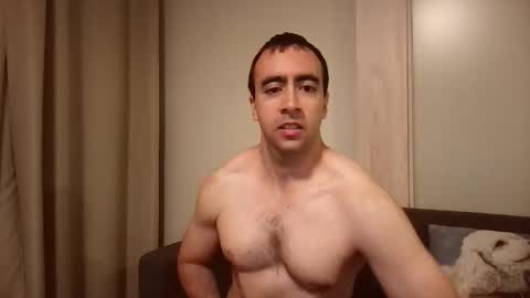 chileno_vergon online show from November 2025 05:18:02 AM