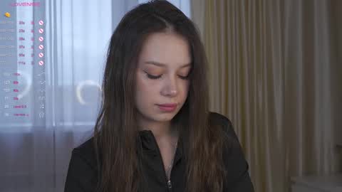 Snapshot of chillgirlll chatting on September 2025 05:11:01 AM Nicole online show from September 2025 05:11:01 AM