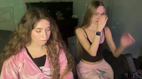 Goddess Vika - owner of all ur money online show from October 2025 04:16:01 PM