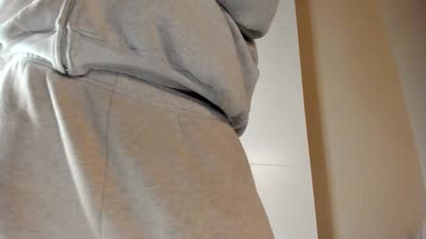 yoursensualparadise online show from November 2025 01:17:02 PM