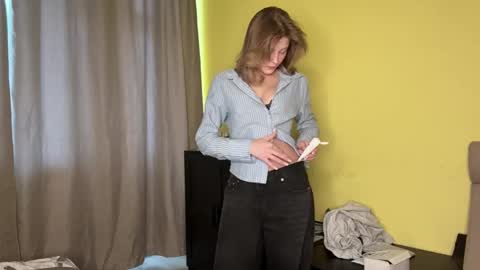 Chanelle online show from April 2026 12:54:01 PM