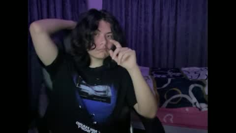 chinchunn online show from October 2025 07:49:01 AM