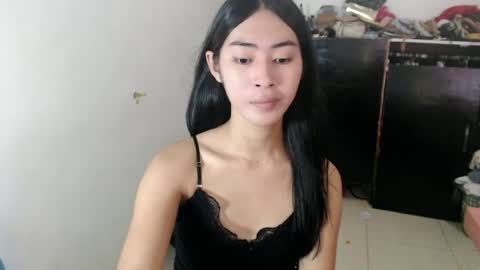 Snapshot of chinita_babexxx chatting on May 2026 05:23:02 AM chinita_babexxx online show from May 2026 05:23:02 AM
