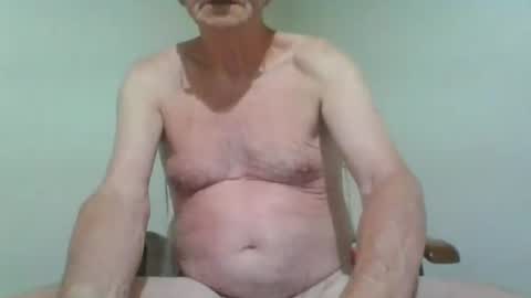 Snapshot of chipper341596 chatting on June 2026 08:33:02 PM chipper341596 online show from June 2026 08:33:02 PM