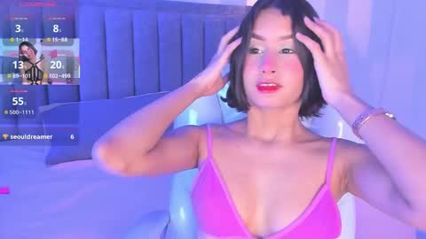 Snapshot of chloe5__ chatting on September 2025 03:01:01 PM C H L O E online show from September 2025 03:01:01 PM