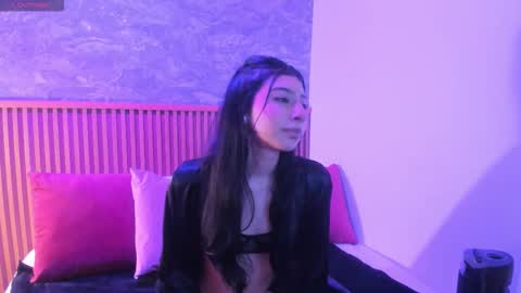 Snapshot of chloe_bluee_ chatting on February 2026 11:31:02 AM chloe_bluee_ online show from February 2026 11:31:02 AM