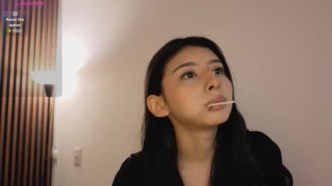 chloe_bluee_ online show from March 2026 01:26:02 PM