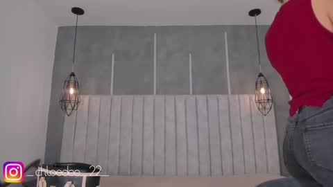 Chloe online show from January 2025 10:56:01 AM