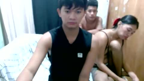 chloe and harlot online show from November 2025 05:23:02 PM