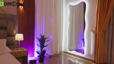 Chloe online show from February 2026 12:43:02 PM