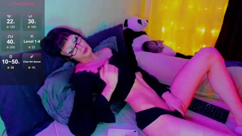 Chloe-Lorelei online show from January 2025 04:45:01 PM