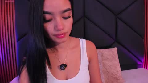 chloe online show from September 2025 11:24:01 AM