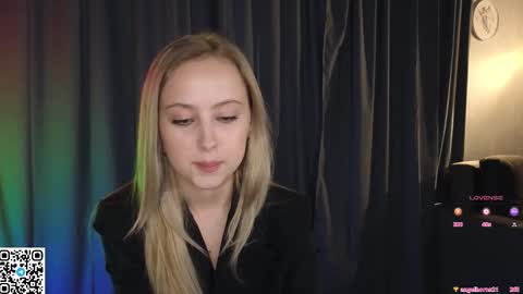  Chloe  online show from September 2025 06:45:01 PM