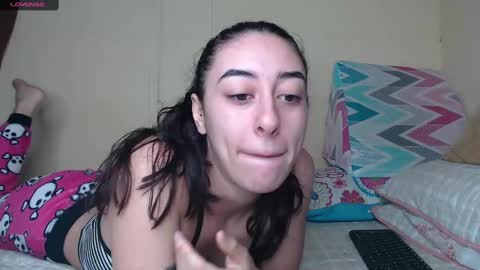 Chloe  online show from January 2025 01:42:02 PM