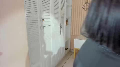   online show from September 2025 05:02:02 PM