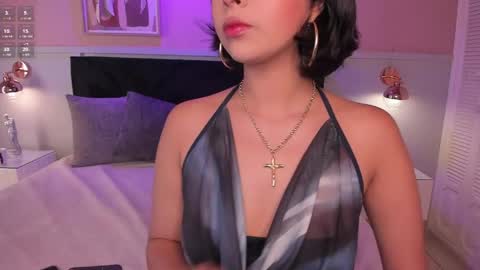 Snapshot of chloe_watson_ chatting on May 2026 08:02:02 PM online show from May 2026 08:02:02 PM