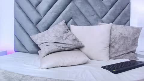 chloe_wilson7 online show from January 2025 11:13:02 AM