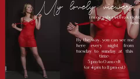 Snapshot of chloeblurr chatting on August 2026 08:58:01 PM Julia online show from August 2026 08:58:01 PM