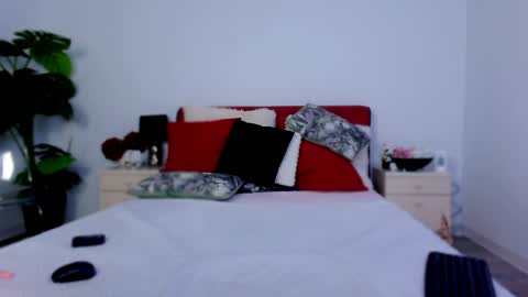 Chloe online show from March 2026 04:51:02 AM