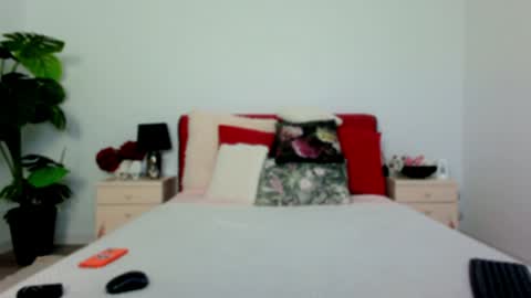 Chloe online show from April 2026 03:59:02 AM