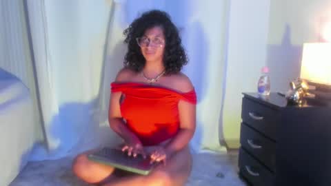 Snapshot of chloefixxx chatting on July 2026 10:53:02 PM Chloe fixxx online show from July 2026 10:53:02 PM