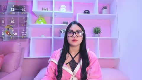 Chloe online show from December 2025 11:19:01 AM