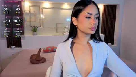 Chloe Moon online show from September 2025 12:05:02 PM