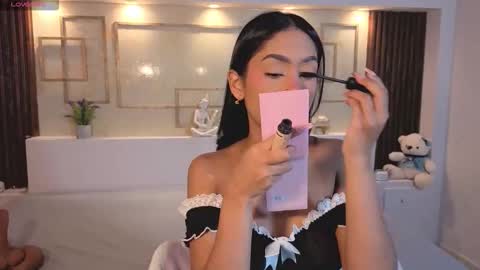 Chloe Moon online show from October 2025 11:58:01 AM