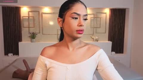 Chloe Moon online show from November 2025 09:53:02 AM