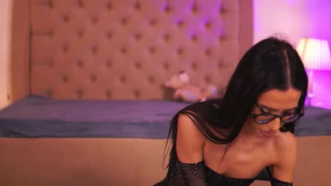 Snapshot of chloeobrilx chatting on February 2026 04:05:02 AM Chlo online show from February 2026 04:05:02 AM