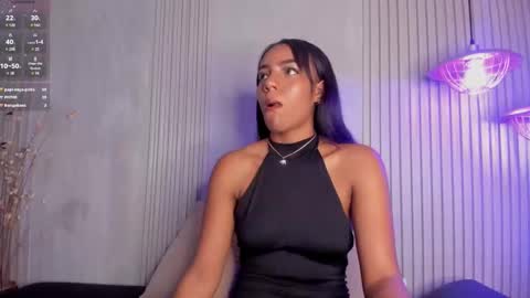 Snapshot of chloetaylorr_ chatting on January 2025 10:58:02 PM CHLOE online show from January 2025 10:58:02 PM