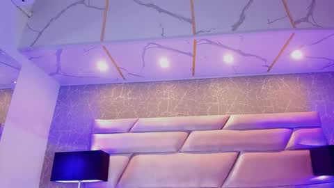 Snapshot of chloetaylorr_ chatting on February 2025 01:48:02 AM CHLOE online show from February 2025 01:48:02 AM