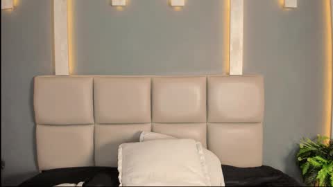 chloe vixen online show from January 2026 11:08:02 PM