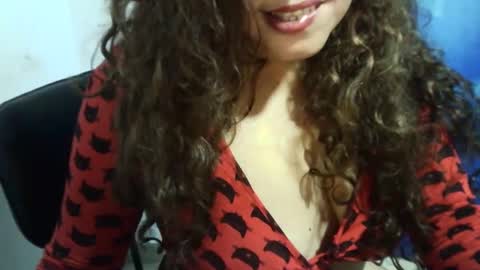 Snapshot of chochohot45 chatting on December 2024 04:11:01 AM chochohot45 online show from December 2024 04:11:01 AM