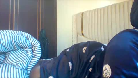 chocobabe002 online show from September 2025 04:46:02 AM